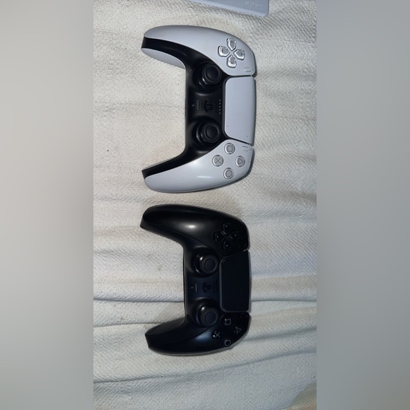 Used - Picture 4 of 4